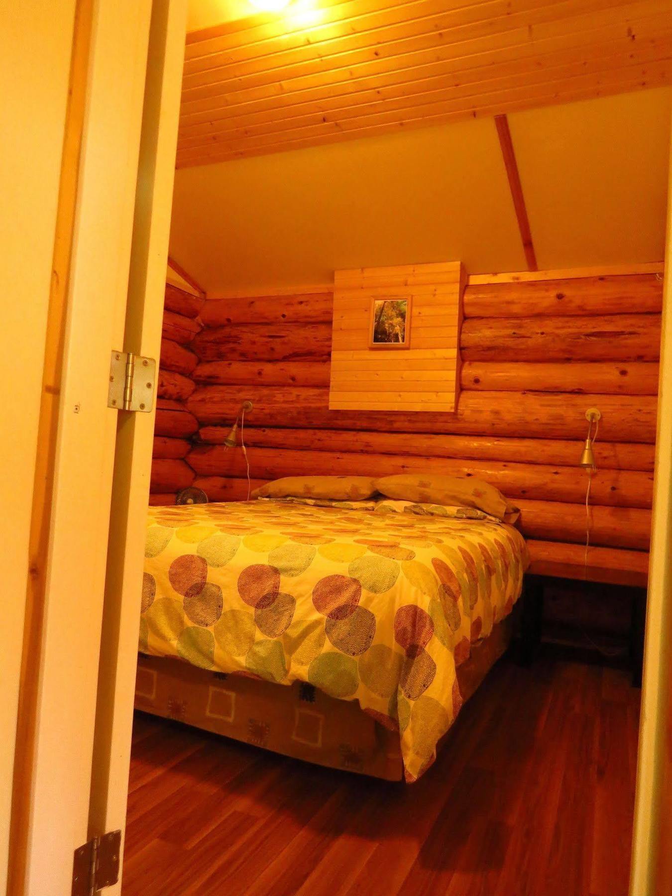 Cedar Haven Cabins And Resort Clearwater Eksteriør bilde